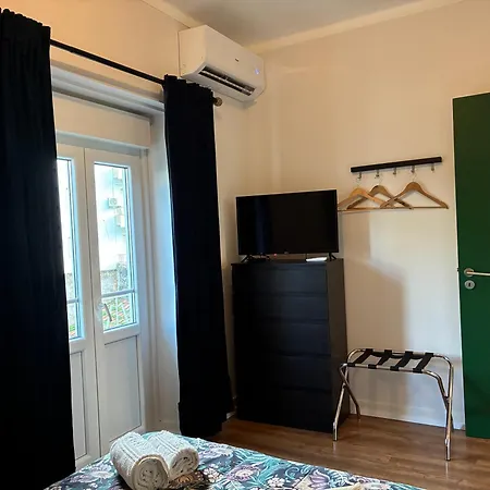 Modern Center Lejlighed *